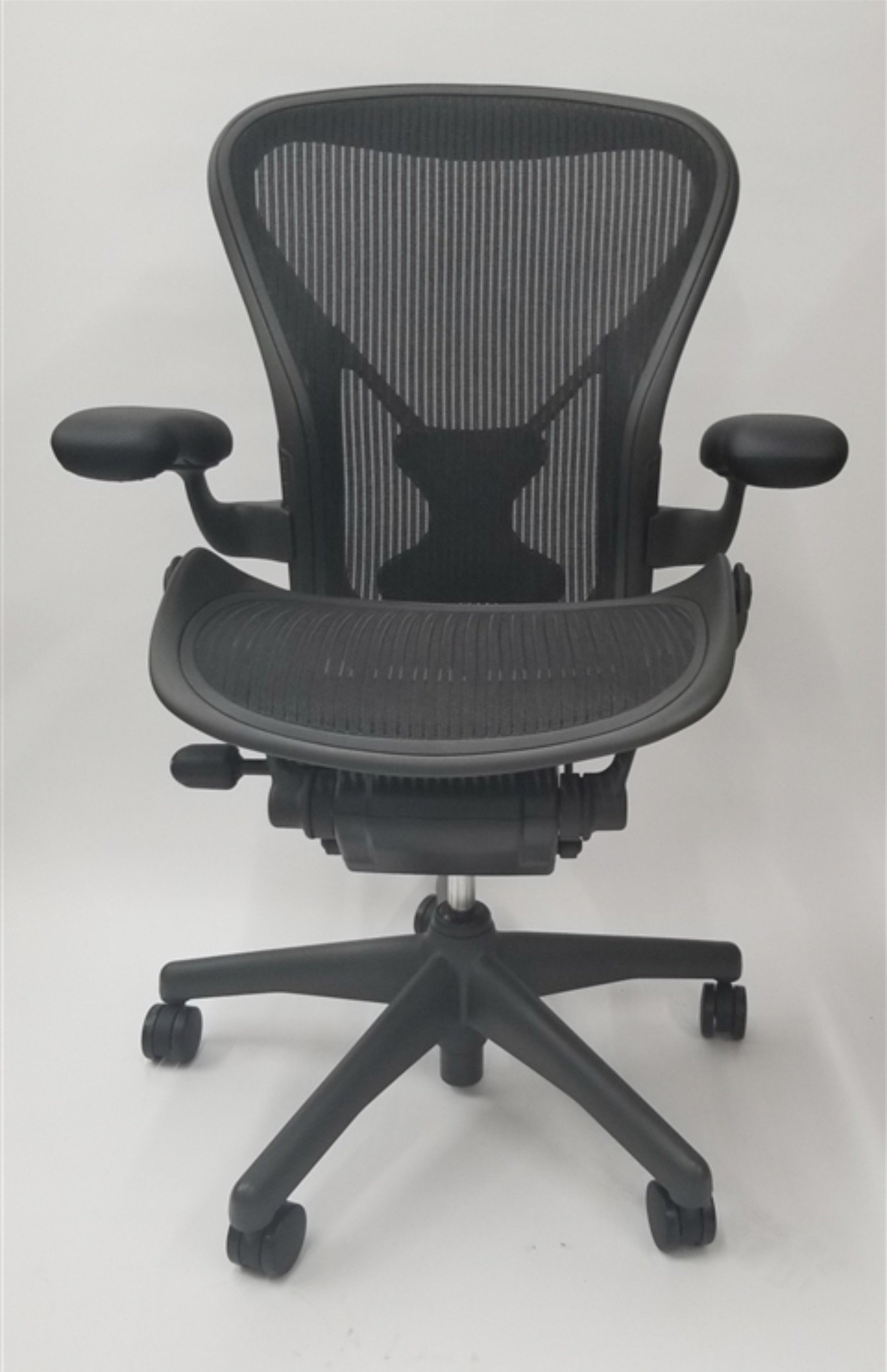 Herman Miller Aeron Classic | Black | Size A | Fully Loaded | Like New 9.5/10